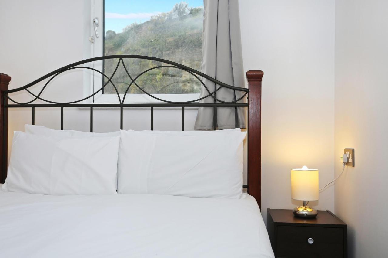 Altido 2Br Apartment With Free Parking, Near The Royal Mile Edinburgh Bagian luar foto