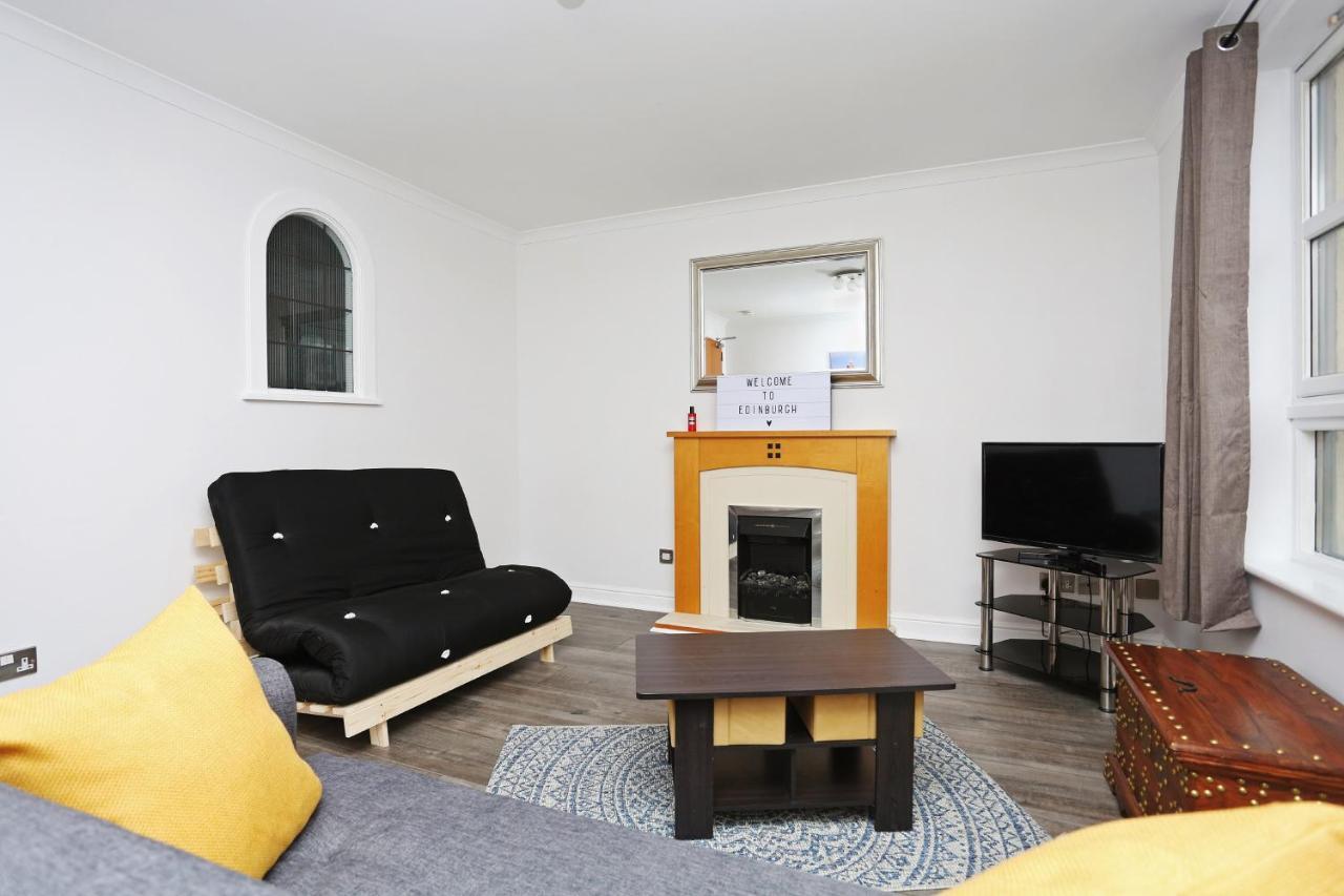 Altido 2Br Apartment With Free Parking, Near The Royal Mile Edinburgh Bagian luar foto